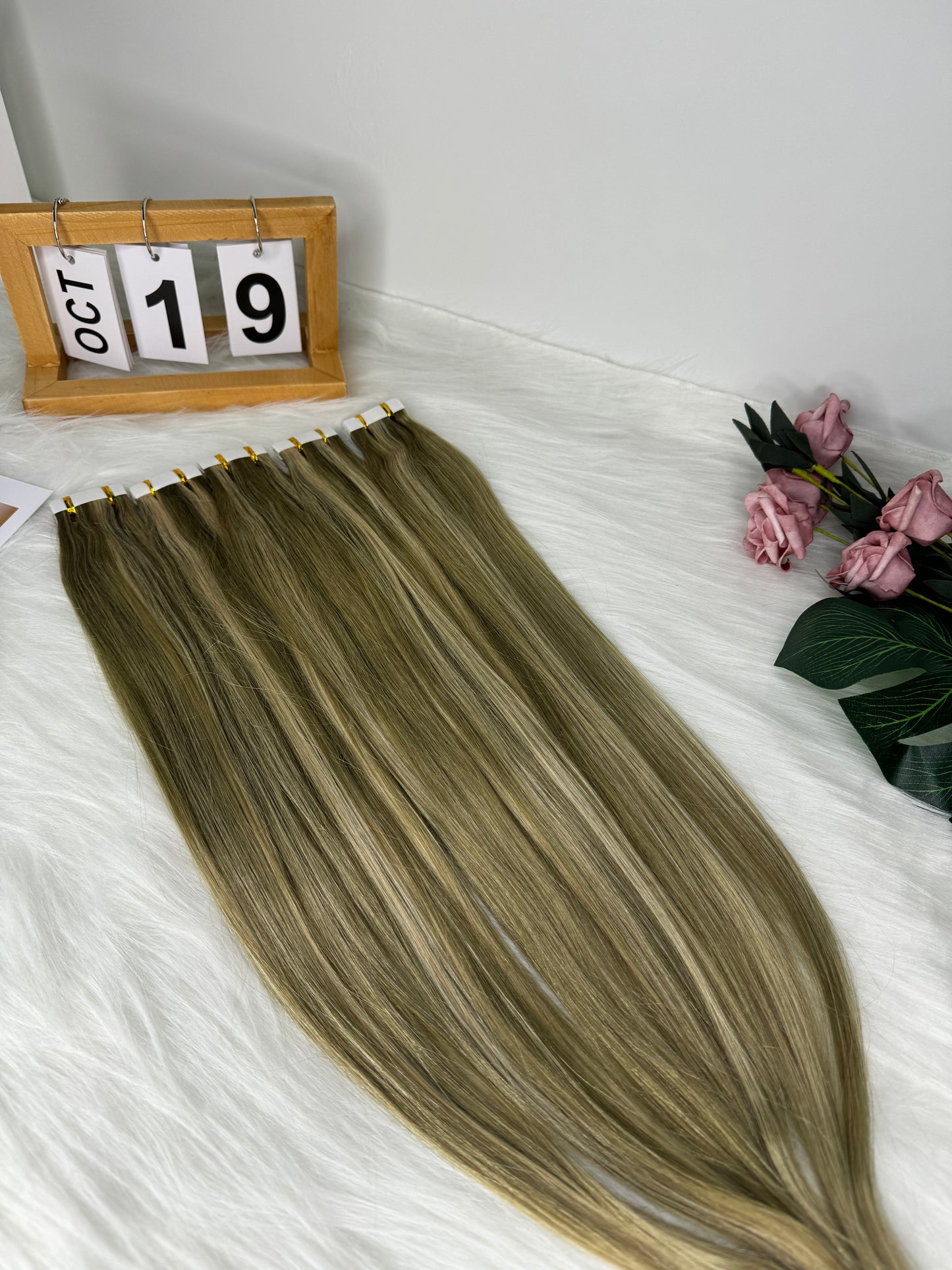 MS wholesale Tape In Hair Extension Human Hair Highlight P4/613 Russian double drawn raw invisible t（60g）