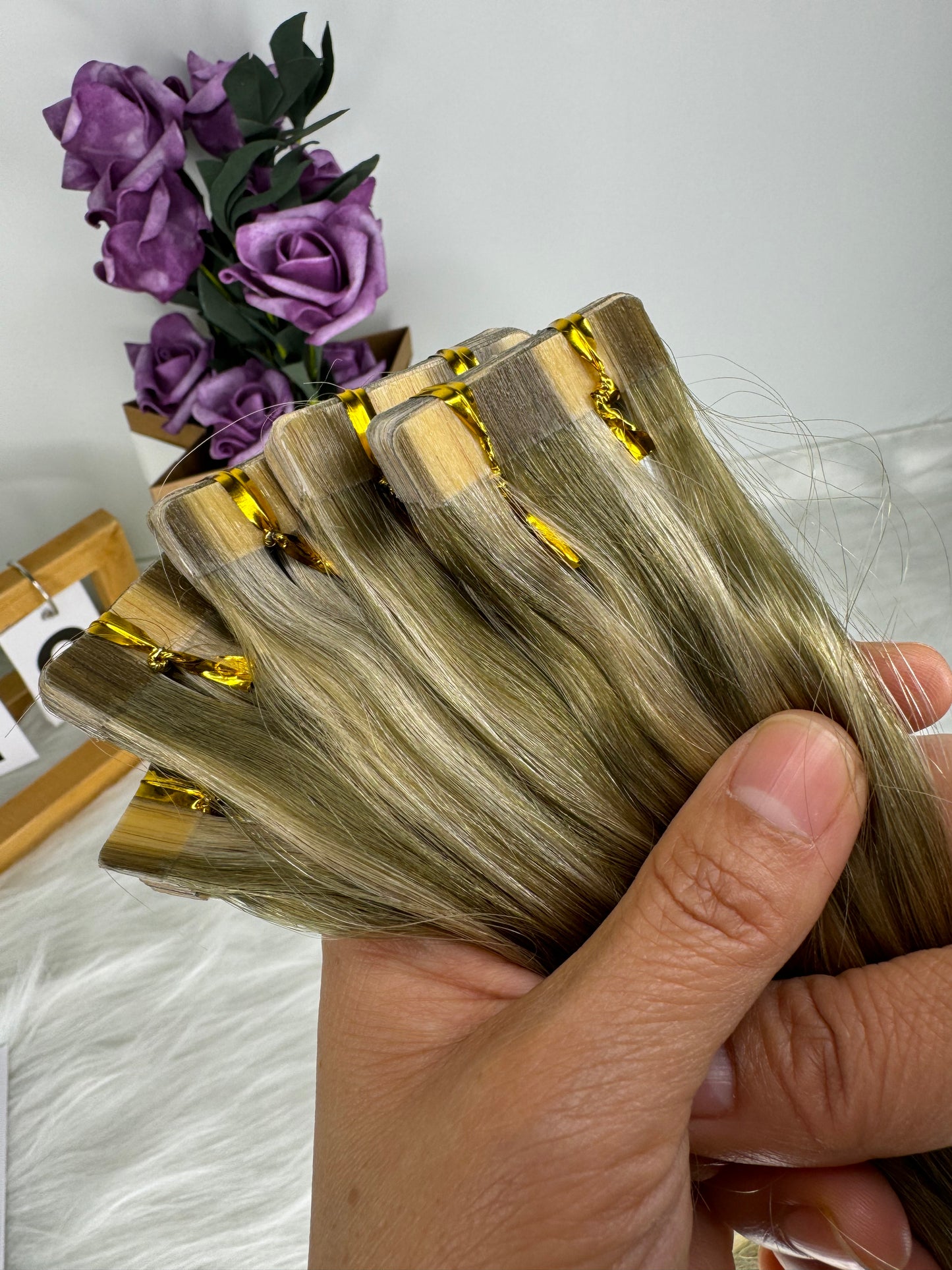 MS wholesale Tape In Hair Extension Human Hair Highlight P4/613 Russian double drawn raw invisible t（60g）